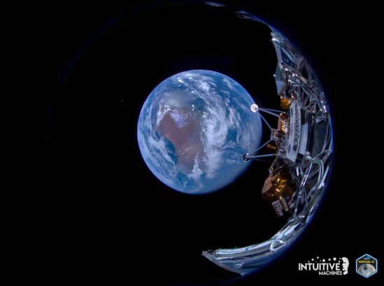 Imazhet e Tokës nga anija kozmike ” Odysseus” e nisur për në Hënë