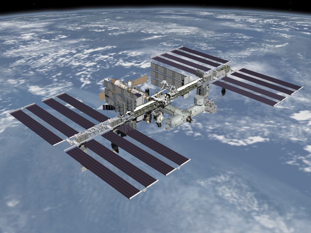 “Gjyshi i satelitëve” do të bjerë në Tokë orët e ardhshme
