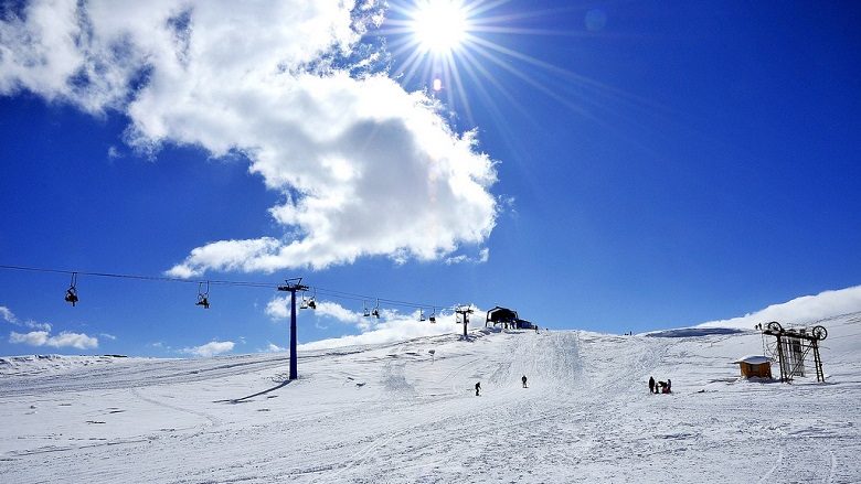 Kodra e Diellit/ Ski-biletat sezonale të këtij viti do të vlejnë edhe sezonin e ardhshëm